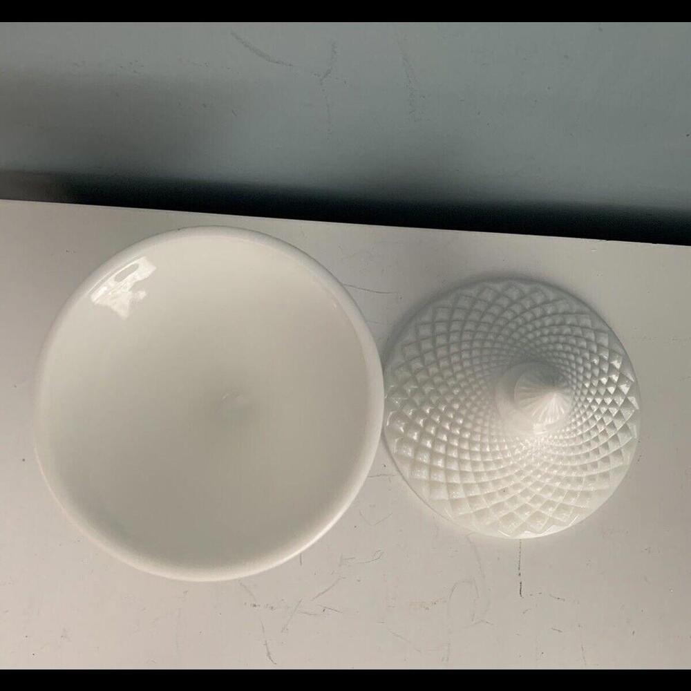Vintage Westmoreland English Hobnail Sawtooth Milk Glass Compote Dish Lid - Picture 5 of 12